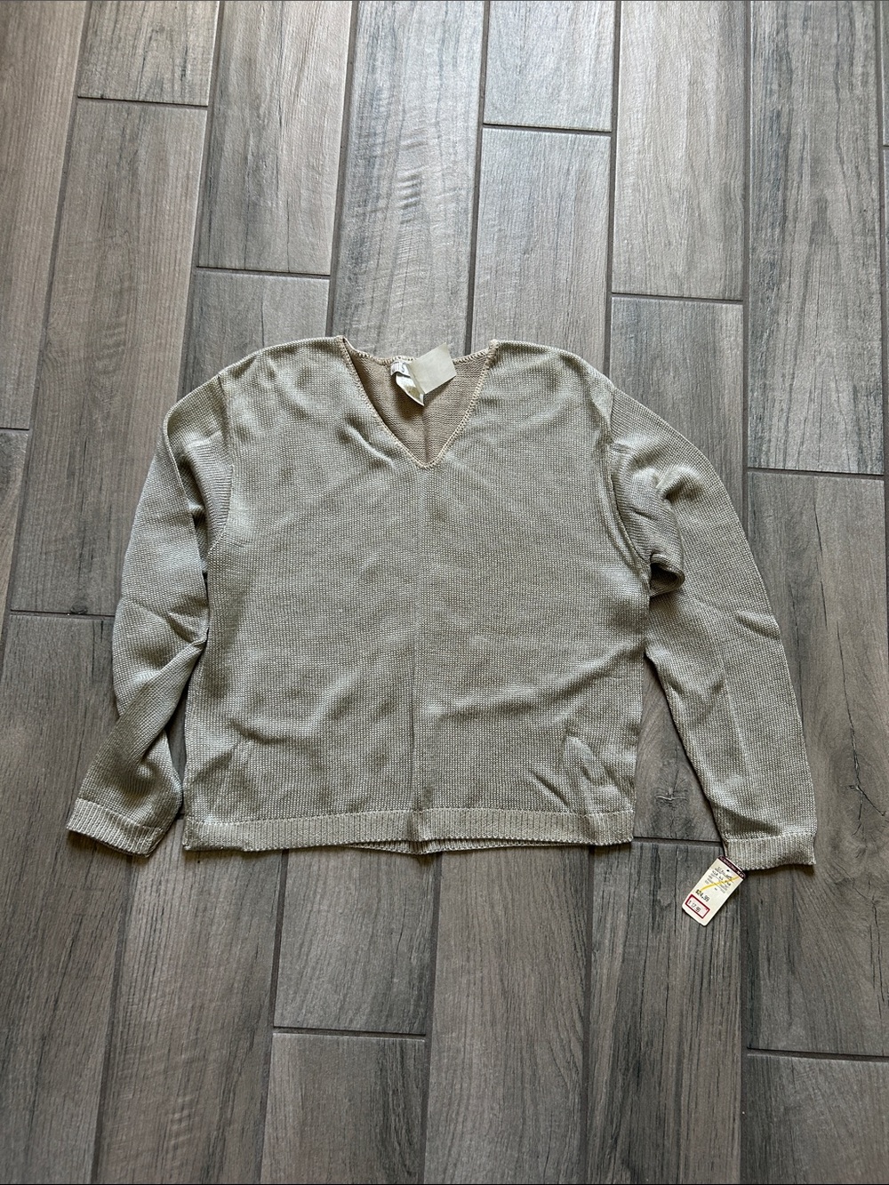 Women's V-Neck Lightweight Sweater in Light Taupe